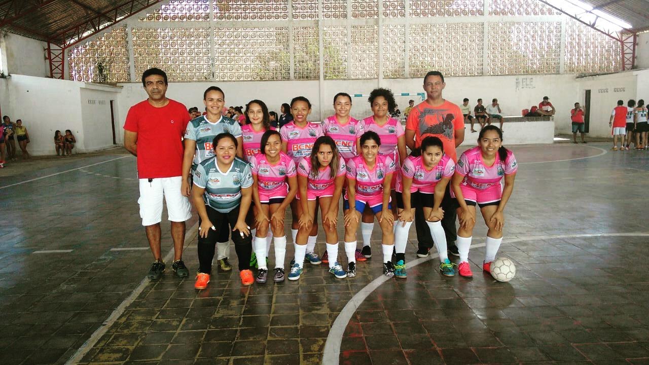 Seleção feminina de Caraúbas-RN participa da 5ª Copa de Futebol Regional
