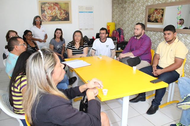 Prefeitura Municipal, Ufersa e Ascar formam comissão de estudos de inclusão de Libras nas escolas da rede municipal de Caraúbas