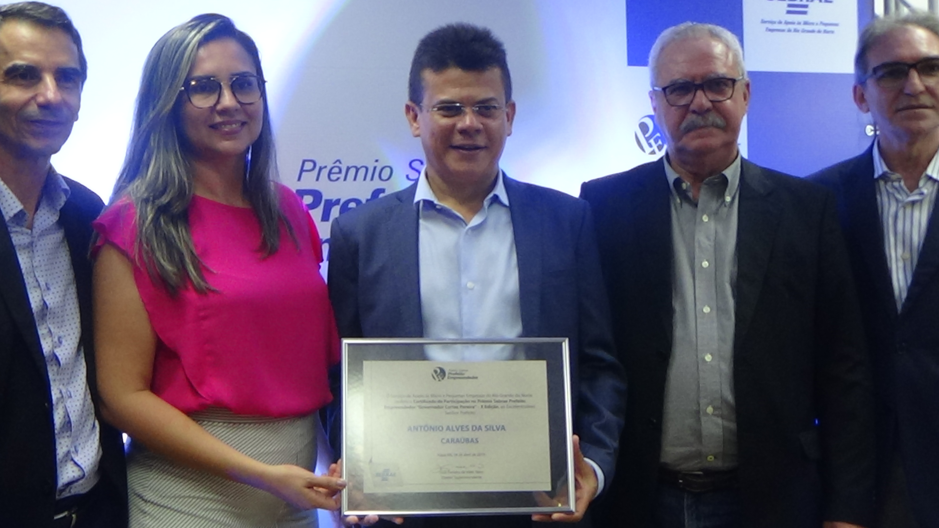 Juninho Alves participa da entrega de premiação do “Prefeito Empreendedor” do Sebrae