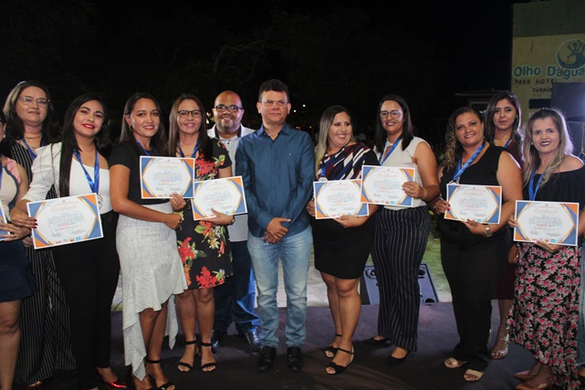 Município divulga projetos vencedores do Professor Nota 10 em Caraúbas