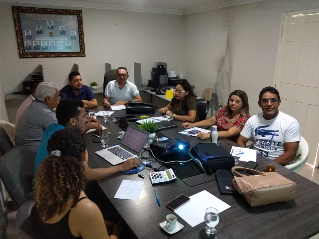 LOA da Assistência Social de Caraúbas é discutida na Câmara de Vereadores em Caraúbas