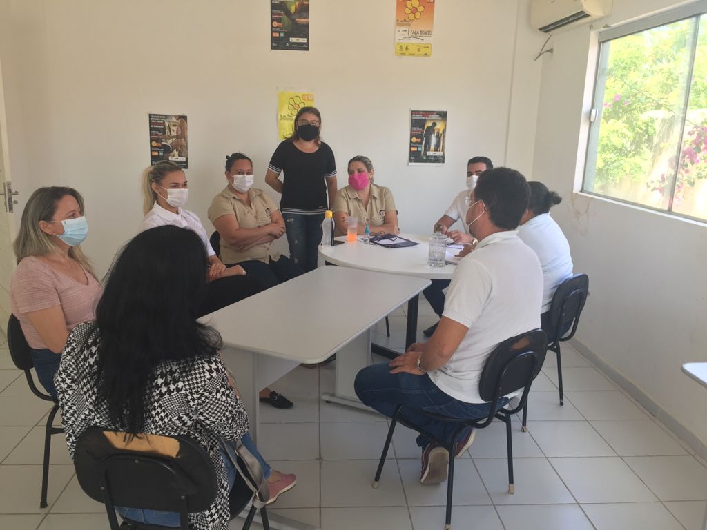 Creas reúne Rede de Apoio para discutir metas e estratégias de ações em Caraúbas