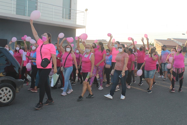UBS João Marinaldo de Holanda promove caminhada rosa para as mulheres caraubenses