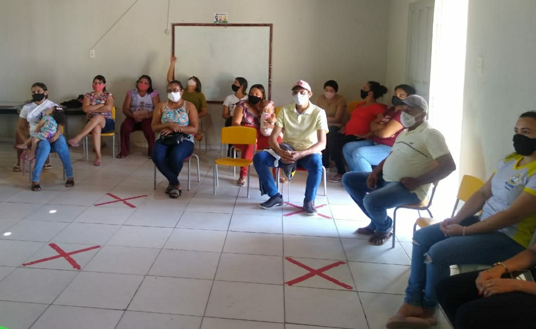 Secretaria de Educação e comunidade escolar de Santo Antônio deliberam diretrizes que nortearão ano letivo 2022