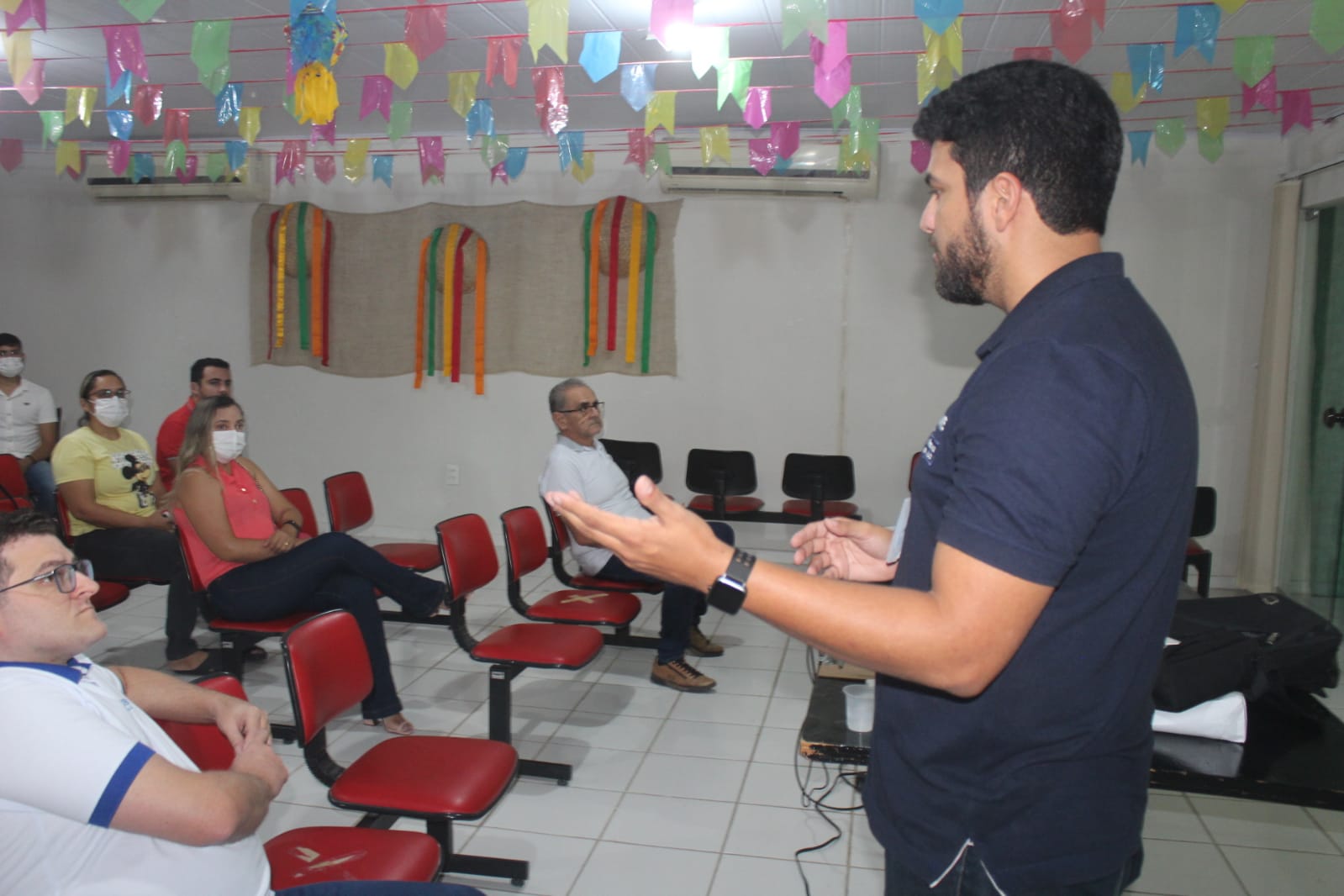 Microempreendedores participam de capacitação do Sebrae em Caraúbas