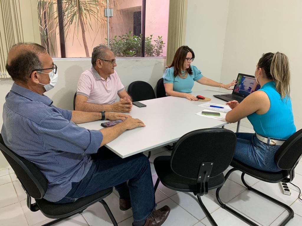 Prefeitura e Sebrae discutem novas metas para o empreendedorismo em Caraúbas