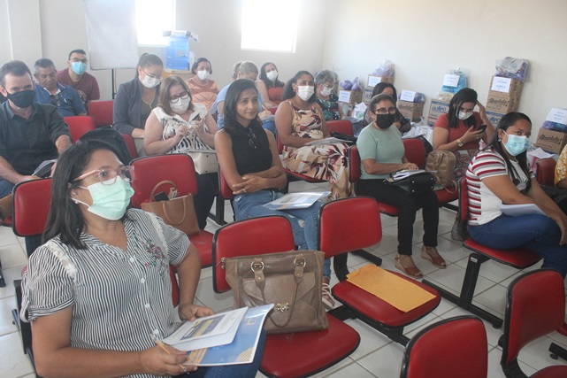 Secretaria de Educação realiza 2° “Encontro de Formação para Gestores e Tesoureiros de Caixas Escolares” em Caraúbas