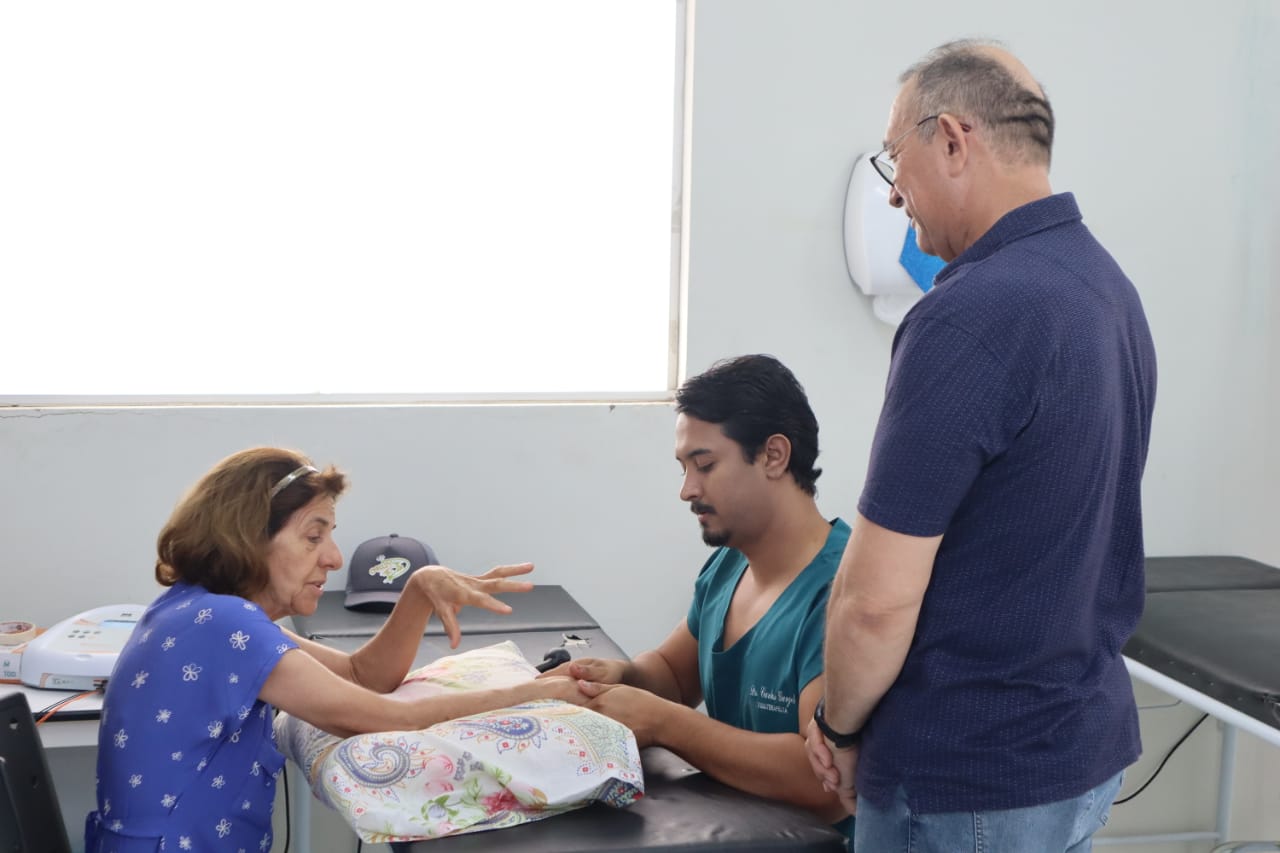 Prefeitura de Caraúbas inicia semana com realização de exames importantes voltados para a população