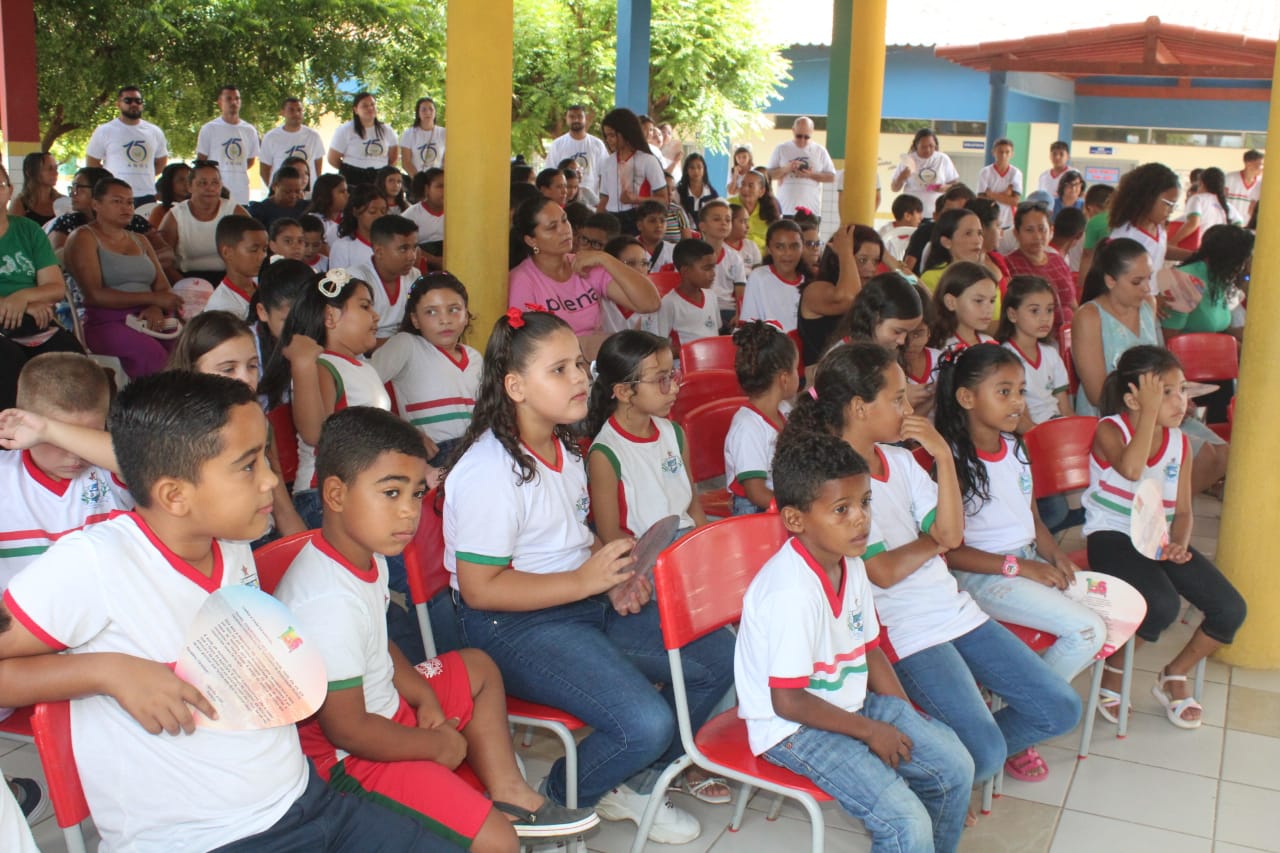 Escola Leonia Gurgel comremora 15 anosde História em Caraúbas