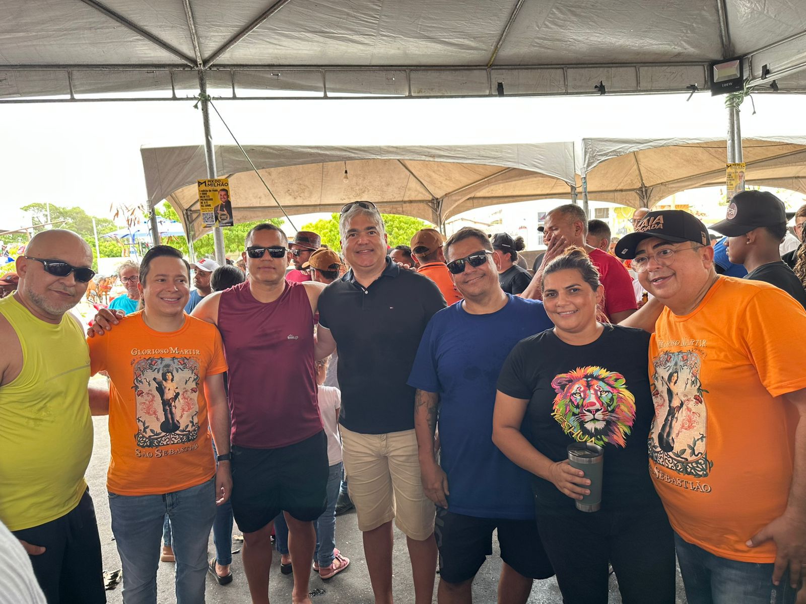 Prefeito Givago Barreto prestigia Cavalgada de São Sebastião em Caraúbas